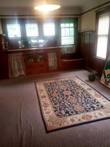 3214 Kinnickinnic Ave, Milwaukee, WI 53207-3120