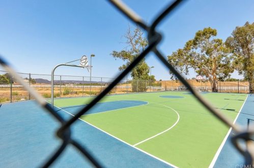 31150 Avenida Del Reposo, Temecula CA 92591-1719 exterior