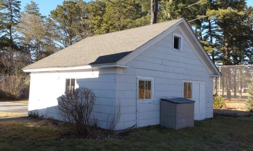 57 Pembroke Rd, Concord NH 03301-5707 exterior