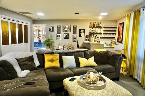 1945 74 Ct, Chicago IL 60707-3110 exterior