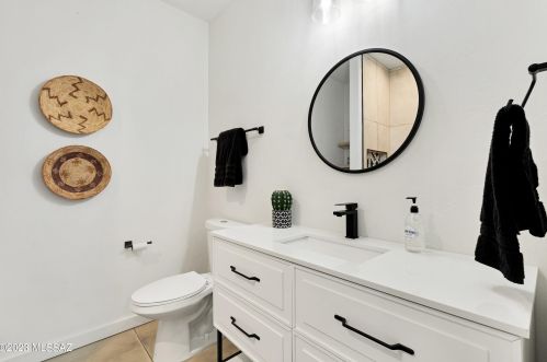 930 8th Ave, Tucson AZ  85701-3014 exterior