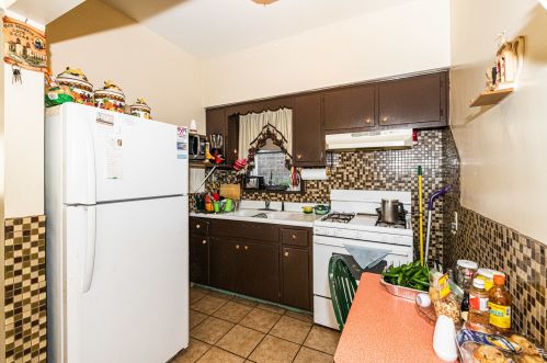 5748 Grand Ave, Chicago IL 60707-1909 exterior