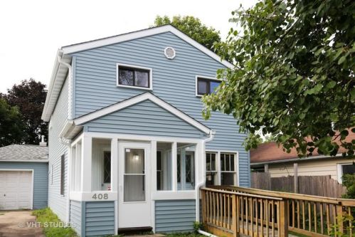 408 Calhoun St, Bull Valley, IL 60098-4204