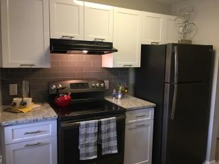 3432 Piedmont Rd, Atlanta GA  30305-1792 exterior