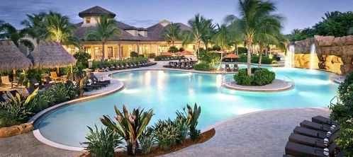 6044 Dogleg Dr, Naples FL 34113-1688 exterior