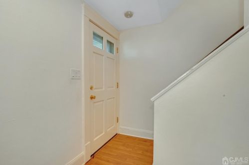 150 Newman St, Metuchen NJ exterior