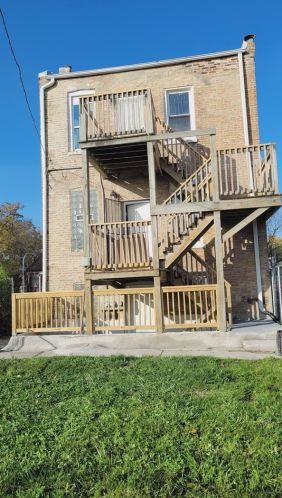 6229 Marshfield Ave, Chicago IL  60636-2215 exterior