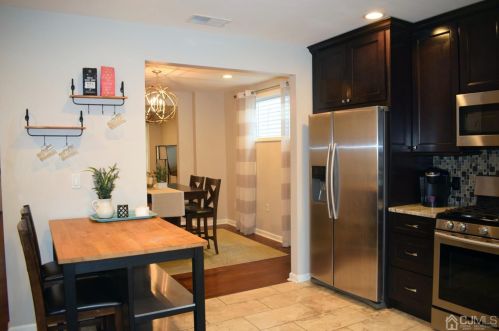 72 Clinton St, Rahway, NJ 07065-3940