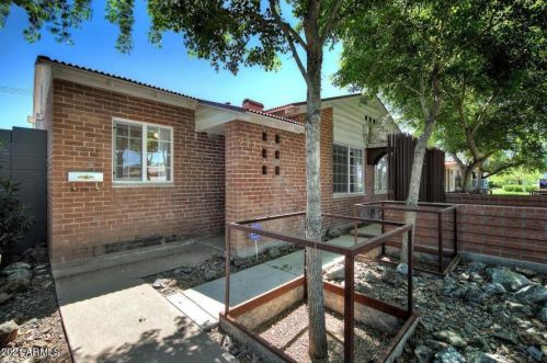 2711 7th St, Phoenix AZ  85006-1003 exterior