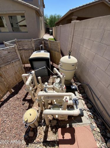 4322 Aracely Dr, Phoenix AZ  85087-5998 exterior