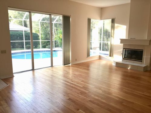 5012 Londonderry Dr, Tampa FL  33647-1337 exterior