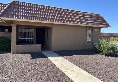 409 Blackhawk Dr, Phoenix AZ  85027-3710 exterior