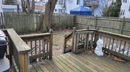 45 Lawn Ave, Quincy MA 02169-7336 exterior