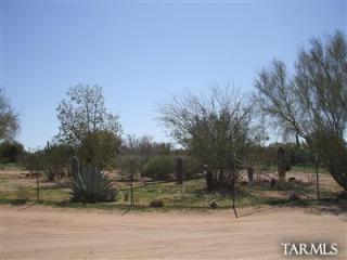 7030 Gemstone Rd, Tucson, AZ 85743-8842
