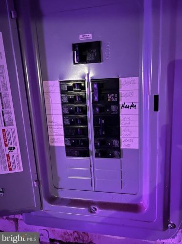 2306 Upland St, Chester PA 19013-5127 exterior