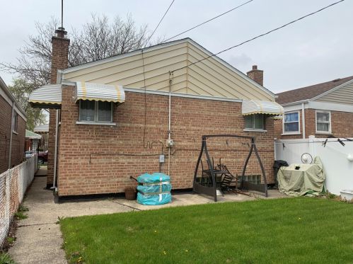 4633 Leamington Ave, Chicago IL  60630-3812 exterior