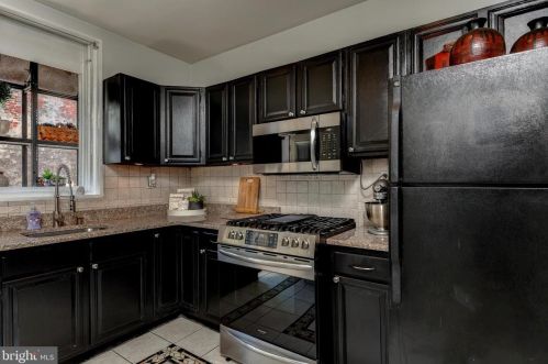 5412 Cedar Ave, Philadelphia PA 19143-1952 exterior