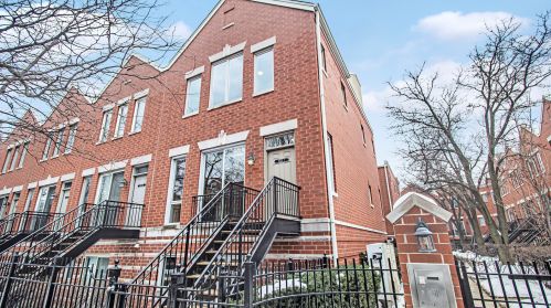 1523 Henderson St, Chicago, IL 60657-2148