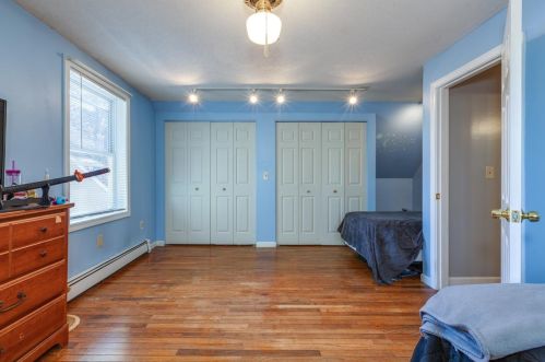 10 Whittaker Cir, Concord NH 03303-1589 exterior