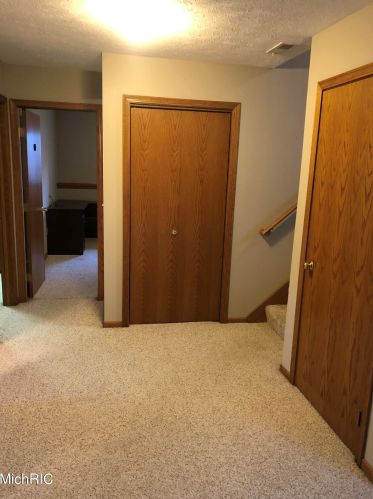 450 Macomb Ave, Grand Rapids MI 49534-3549 exterior