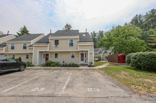 23 Vinton Dr, Concord NH  03303-1582 exterior