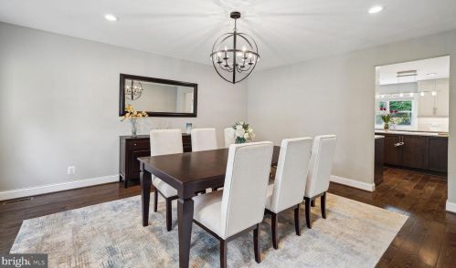 8819 Victory Ln, Rockville MD 20854-3643 exterior