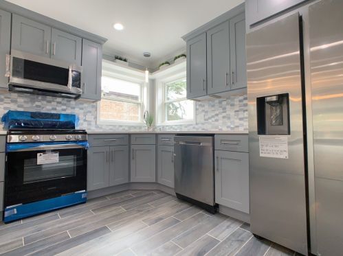 1434 99 St, Chicago IL 60805-3400 exterior