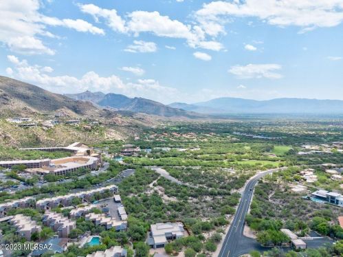 6655 Canyon Crest Dr, Tucson AZ  10161-0937 exterior