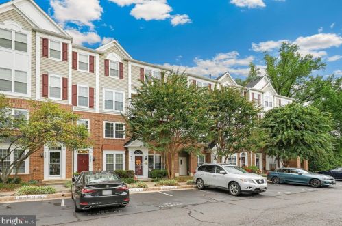 5940 Kimberly Anne Way, Alexandria VA 22310-5474 exterior