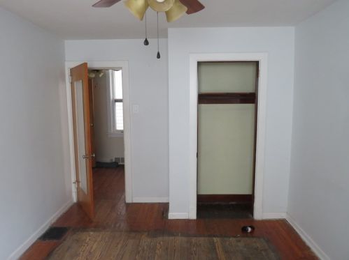 317 Reifert St, Pittsburgh PA  15210-3317 exterior