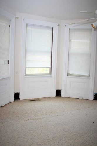 2536 Maple Ave, Pittsburgh PA 15214-3321 exterior