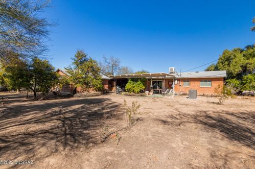 5252 18th St, Tucson AZ 85719-6760 exterior