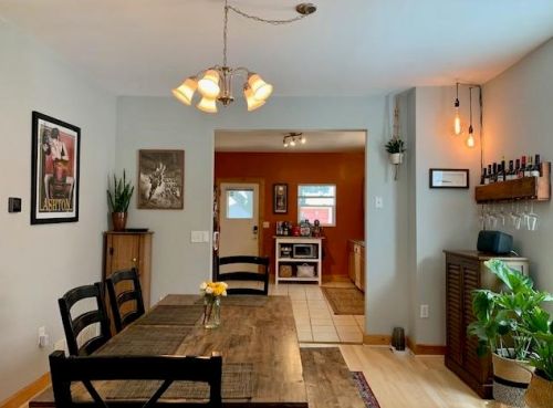 1028 46, Milwaukee WI 53208-3120 exterior