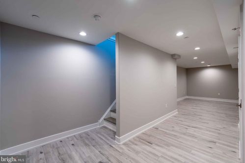 2019 Bodine St, Philadelphia PA  19122-1503 exterior