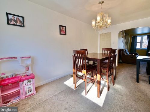 439 Park Dr, Manor PA 19036-1617 exterior