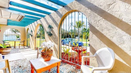 765 Byron St, Fort Pierce FL 34983-1921 exterior