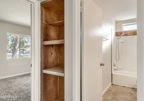 15028 40 Pl, Phoenix AZ 85050-8972 exterior