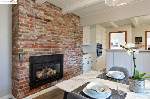 1060 Overlook Rd, Berkeley CA 94708-1712 exterior