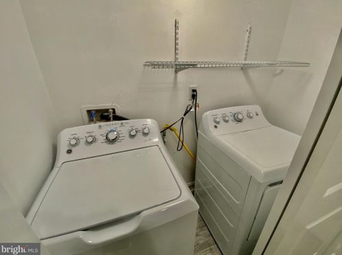 1640 Jackson St, Philadelphia PA 19145-2427 exterior