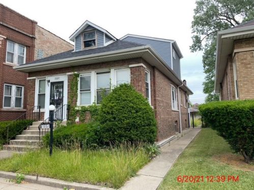 7351 Michigan Ave, Chicago IL 60619-1618 exterior