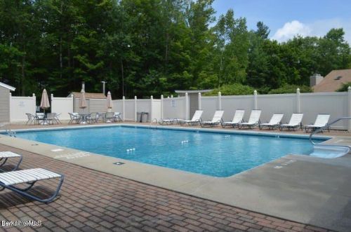 15 Wexford Ct, Lenox MA  01240-2611 exterior