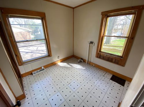 109 Battell St, Mishawaka IN 46545-6141 exterior