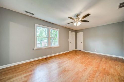 2935 Harlan Dr, Atlanta GA  30344-3705 exterior