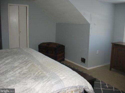 116 Lakeside Blvd, Trenton NJ 08610-1503 exterior