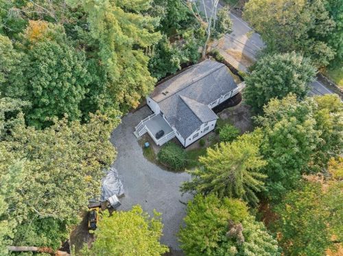 266 Pleasant St, Canton MA  02021-2257 exterior