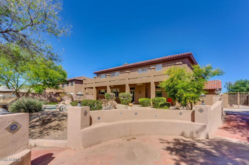 1705 Coconino Dr, Chandler AZ  85249-4755 exterior