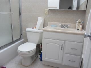 2556 120th St, Flushing NY  11354-1051 exterior