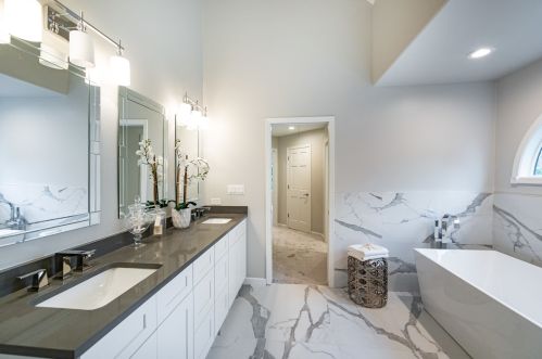 254 3rd St, Elmhurst IL  60126-2460 exterior