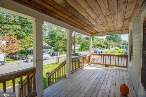 621 Hollywood Ave, Silver Spring, MD 20904-3029