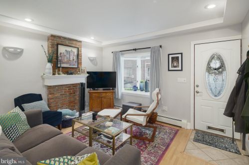 1910 Alder St, Philadelphia PA  19148-2365 exterior